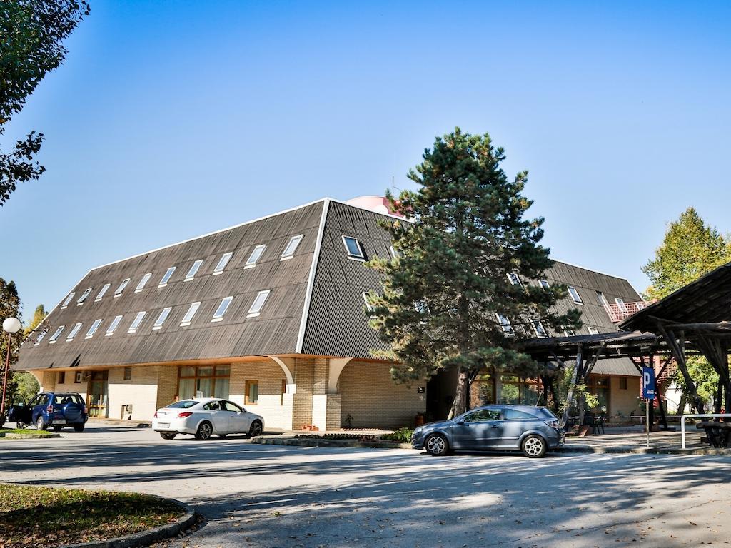 Motel Plitvice Zagreb Eksteriør billede