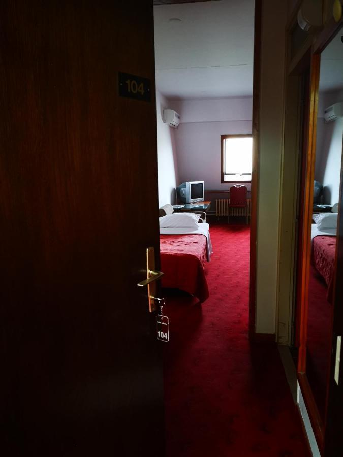 Motel Plitvice Zagreb Eksteriør billede